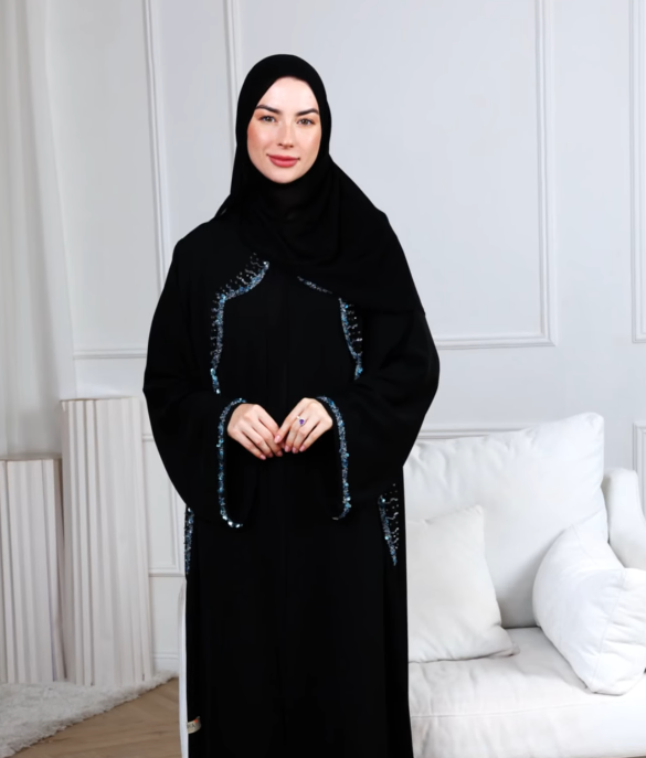 ✨ العباية لي تخليك تباني مميزة وين ما تدخلي